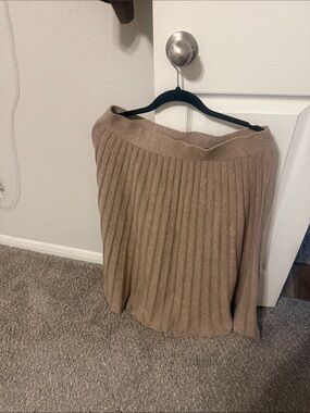 Classic Ribbed Knit Midi Skirt - Taupe